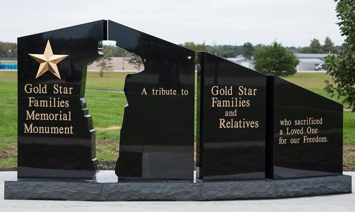 monument front